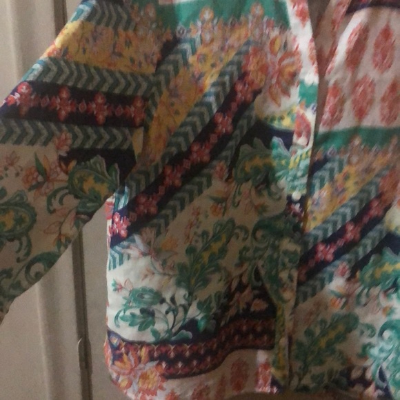 Chico’s Button Down Top - Picture 2 of 7